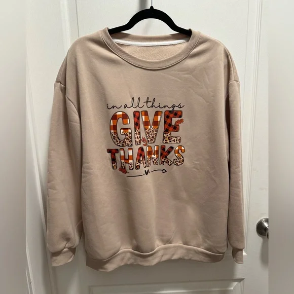 NWOT Womens fall sweatshirt size 1XL, “in all things give thanks” SHEIN - Picture 1 of 4